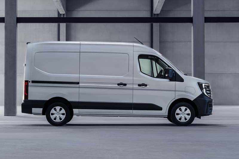 Nissan Interstar сменил поколение следом за Renault Master