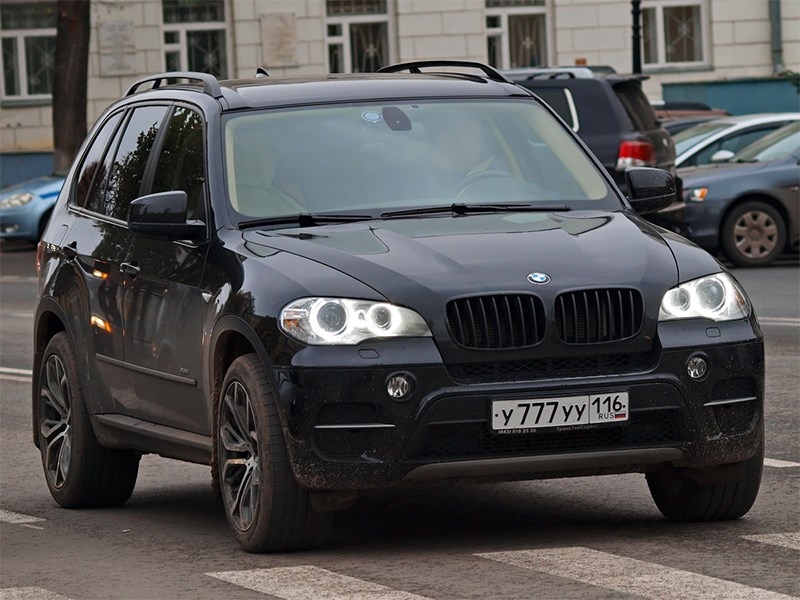 С 15 февраля Латвия вводит запрет на российские автомобили 