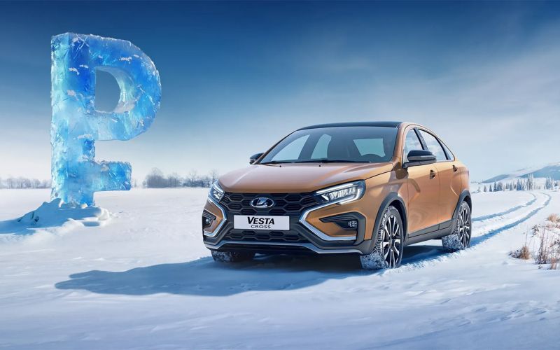 АвтоВАЗ назвал цены на все комплектации Lada Vesta с вариатором