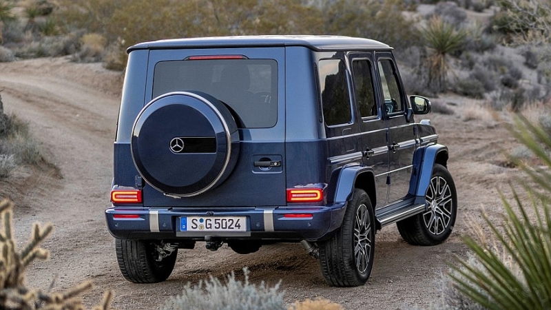 Обновлённый Mercedes-Benz G-Class: девальвация индекса G 500 и «прозрачный» капот