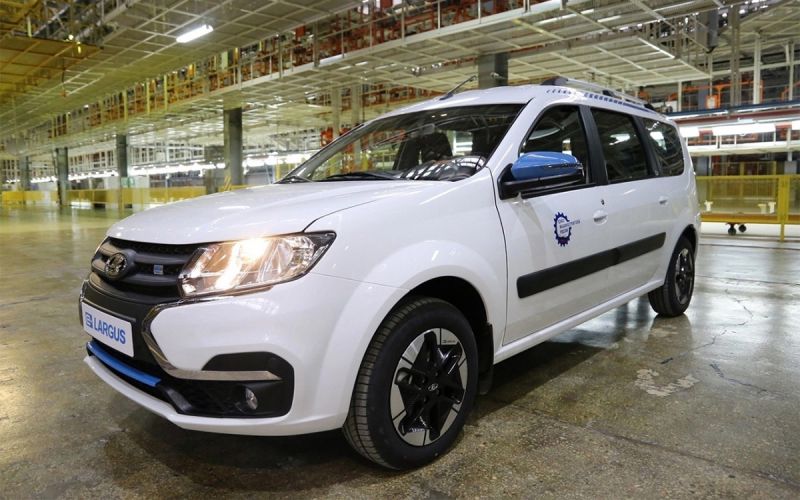 АвтоВАЗ возобновит серийное производство Lada Largus в Ижевске в мае