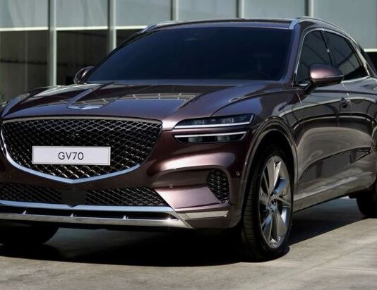 Автомобиль Genesis GV70: роскошный и технологичный кроссовер