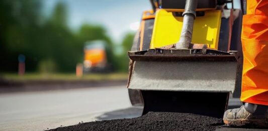 Эффективные методы ремонта асфальта: обзор современных технологий и материалов