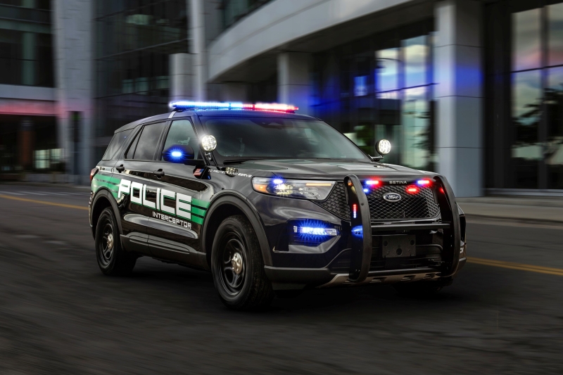 Обновлённый Ford Police Interceptor Utility отдалился от гражданского Эксплорера