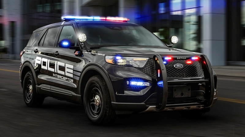 Обновлённый Ford Police Interceptor Utility отдалился от гражданского Эксплорера