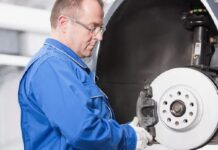 Признаки и причины неисправностей тормозной системы: когда требуется ремонт тормозов