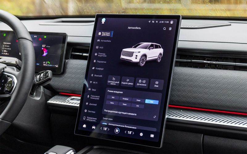 «Умный» полный привод и необычные фишки. Чем удивил обновленный Jaecoo J7