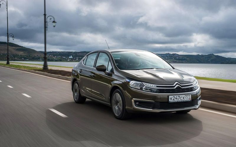 У дилеров появились новые Citroёn C4 калужской сборки. Как такое возможно