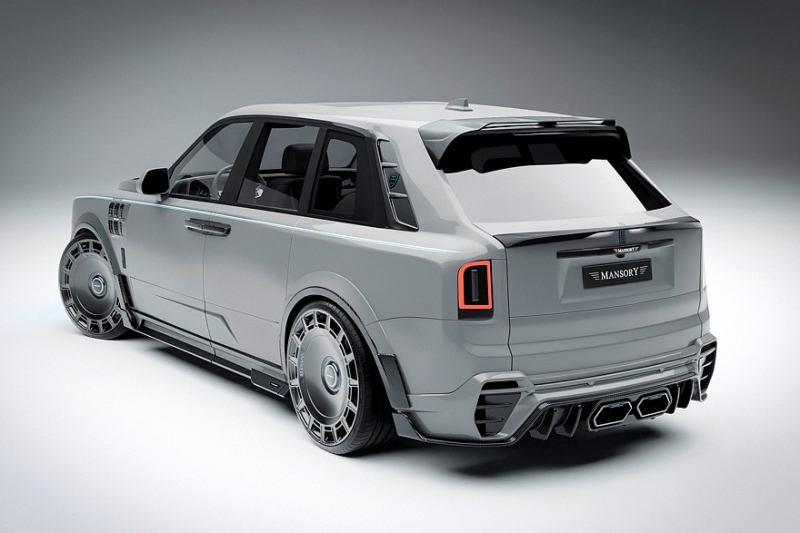 Обновлённый Rolls-Royce Cullinan от Mansory: больше мощности и карбоновый гротеск