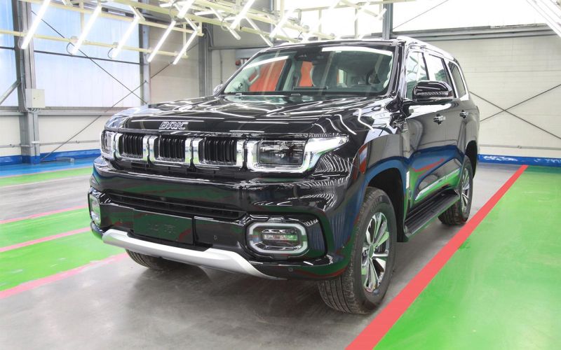 В России запустили сборку внедорожника BAIC BJ60. Он с «дизелем»