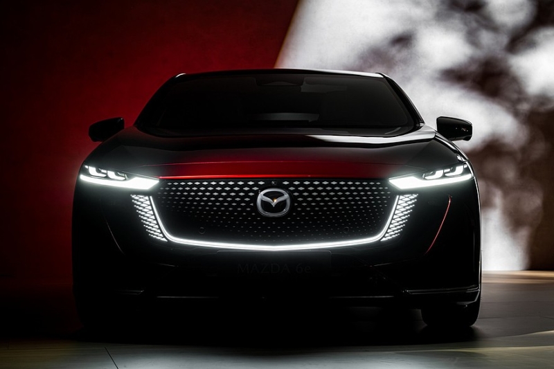 Лифтбек Mazda 6e на платформе Changan дебютировал в Европе в двух версиях