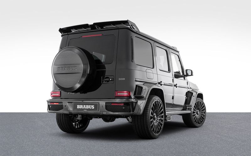 Новый Mercedes-AMG G63 в обвесе Brabus появился в России. Цена поразит