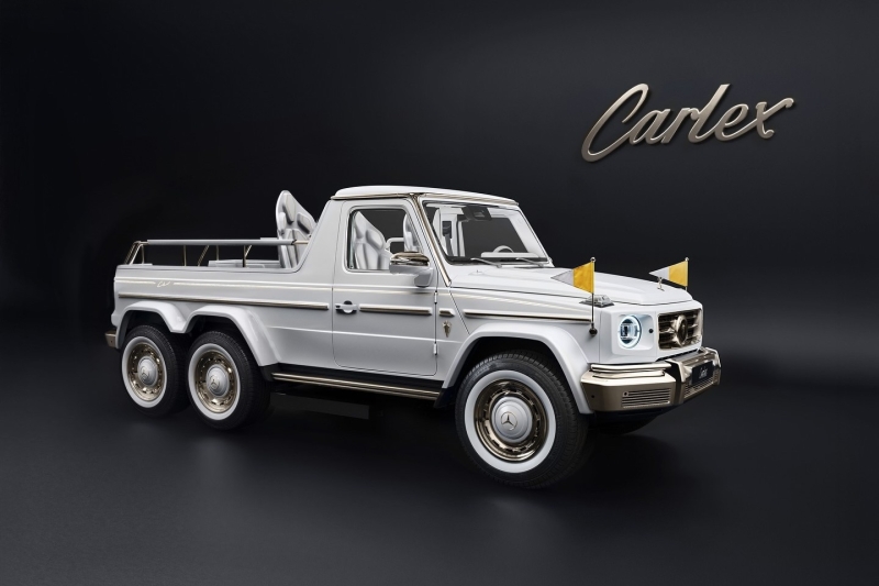 Царский трёхосный Mercedes-Benz G-класса от Carlex Design: трон, ковры и золото