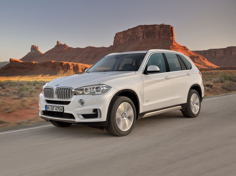 Средняя цена на BMW X5 с пробегом за год снизилась почти на треть