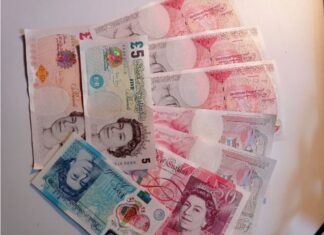 Старому бумажному фунту — вторую жизнь: четыре безболезненных сценария обмена