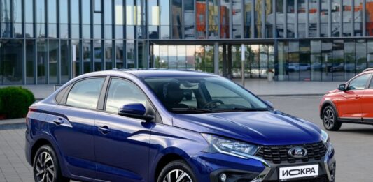 АВТОВАЗ объявил комплектации и цены Lada Iskra