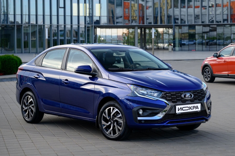 АВТОВАЗ объявил комплектации и цены Lada Iskra
