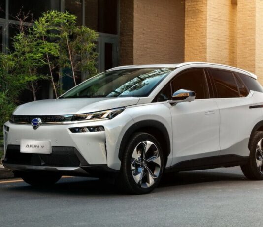 GAC не отказывается от планов вывести на российский рынок электромобили Aion