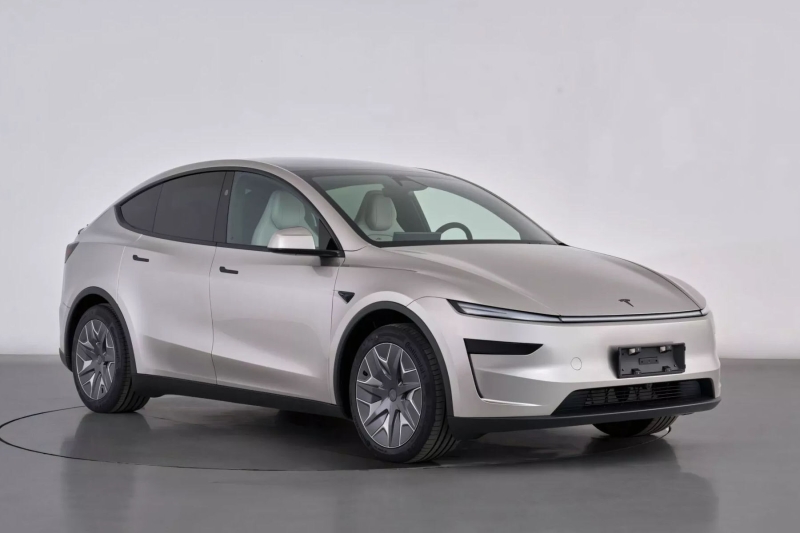 Гамму Tesla Model Y пополнят удлиненной версией