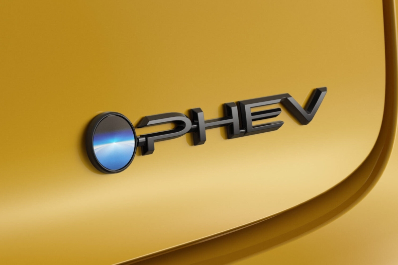 Toyota выпустила новую спецверсию Приуса