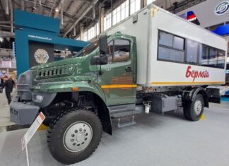 «Урал» представил предсерийный грузовик 4×4