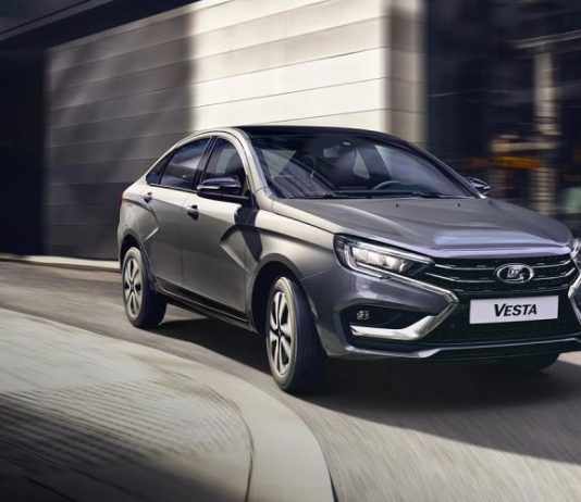 АвтоВАЗ отреагировал на сообщения о блокировке руля у Lada Vesta