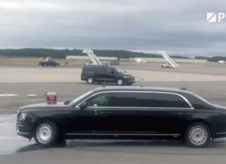 Путина встретил на Аляске кортеж из моделей Aurus. Первые подробности