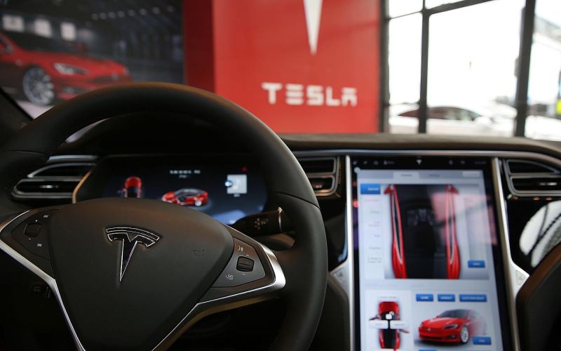 Компания Tesla попала под следствие. Во всем виноваты беспилотники