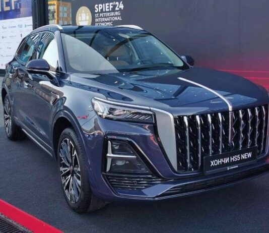 На каких машинах пройдет автопробег БРИКС+. Участвуют 20 стран