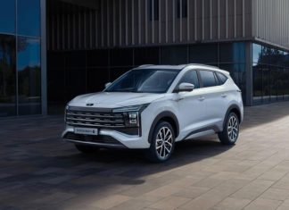 Что купить за ₽3 млн: новый «Москвич 8» или западный кроссовер с пробегом