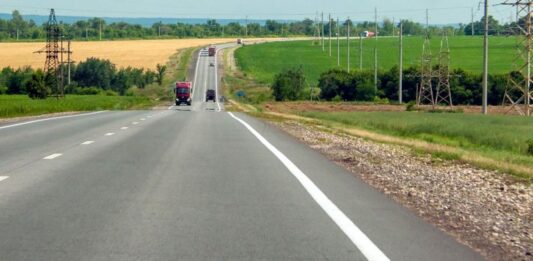 Что означает дорожная разметка 1.2 на дороге и на парковке, какой штраф