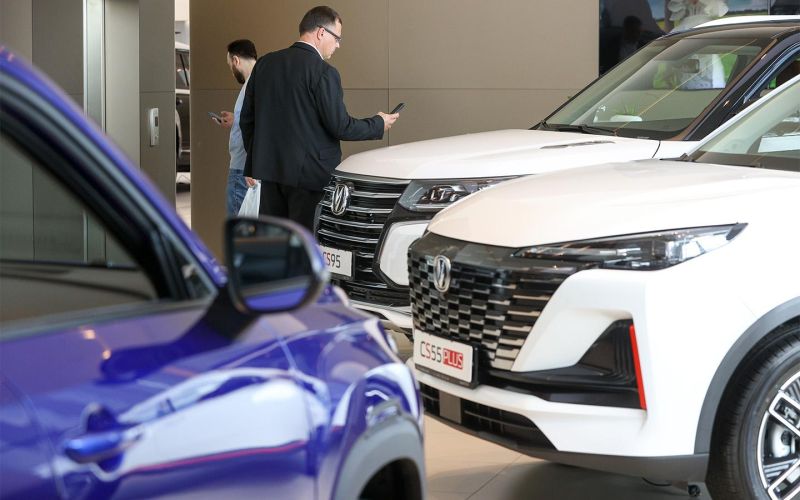 Рост в четыре раза. Сколько сейчас в России дилеров китайских автомобилей