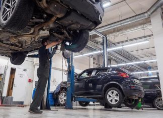 За техосмотр придется доплачивать. Мы выяснили, сколько, кому и почему