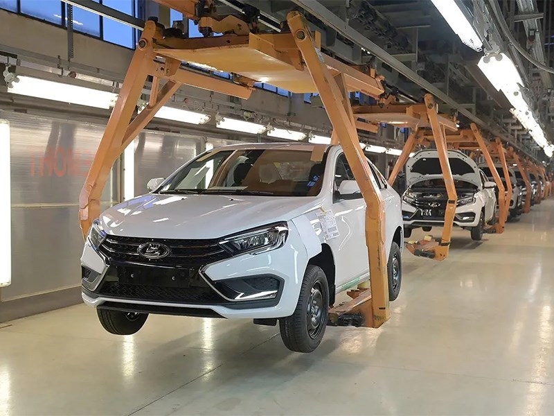 «АВТОВАЗ» получит налоговые льготы, чтобы смягчить последствия снижения спроса
