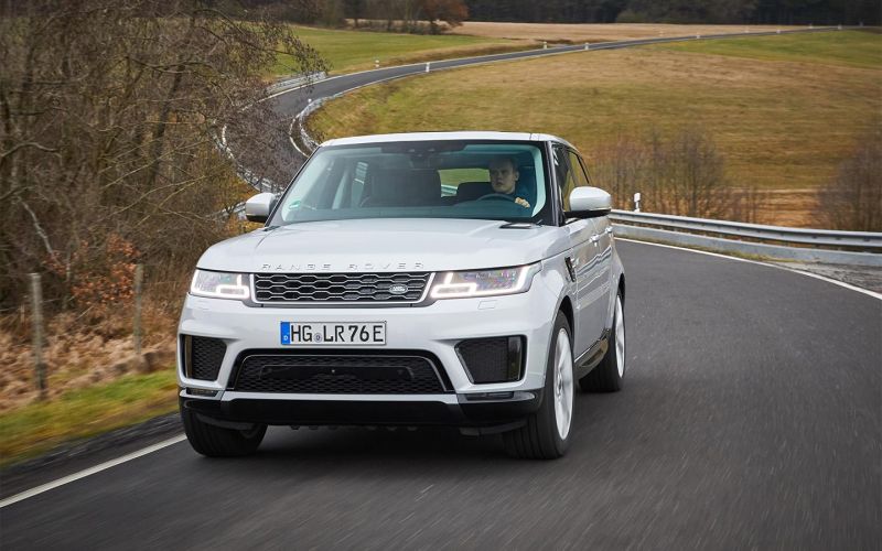 Jaguar Land Rover направит в сервис 121,5 тыс. машин. Все дело в подвеске
