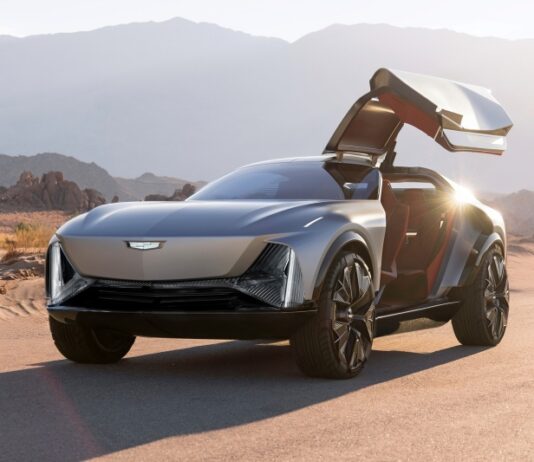Cadillac Elevated Velocity: мощное кросс-купе с вибрирующим кузовом и спа-салоном