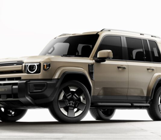 Chery показала новый внедорожник на студийных фотографиях