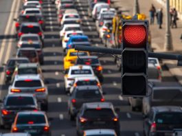 Минтранс предупредил о дорожных пробках в Подмосковье в сентябре