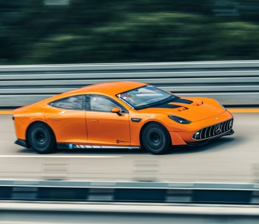 Электрический Mercedes-AMG GT XX совершил кругосветку за 7,5 дней, но есть нюанс