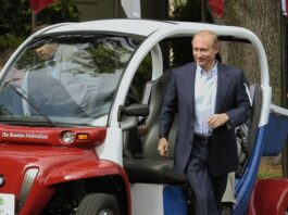 Пикап против гольфкара: на каких машинах ездил Путин в ходе визитов в США