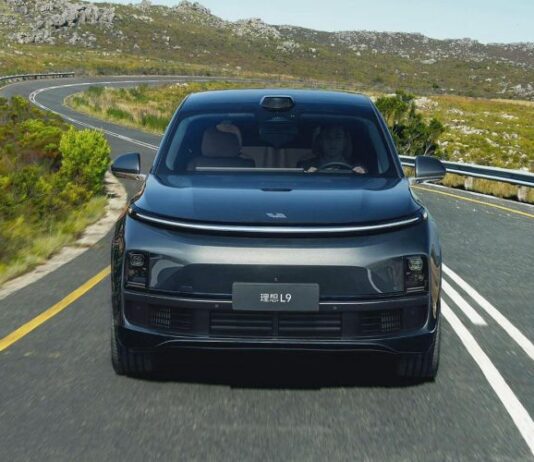 Опасные Li Auto, музыкальная трасса и «Гелик» от BMW. Итоги недели