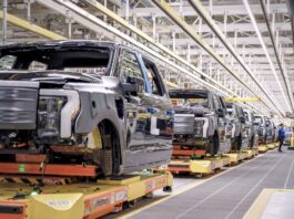 Ford опять отложил выход новых больших электромобилей, нужны компактные и дешёвые