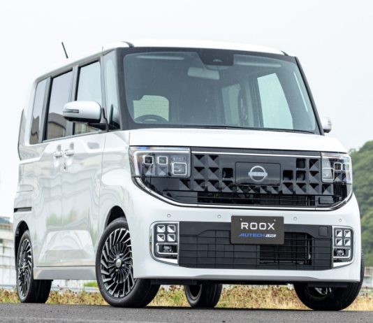 Nissan сменил поколение кей-кара Roox