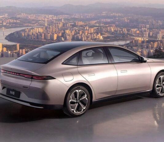 Nissan выпустил новый седан для китайского рынка