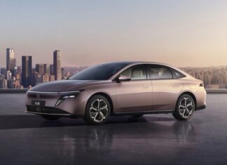 Новый седан Nissan N6 показали на официальных фото