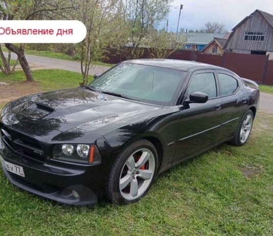 Объявление дня: 6,1-литровый Dodge Charger эпохи 2000-х