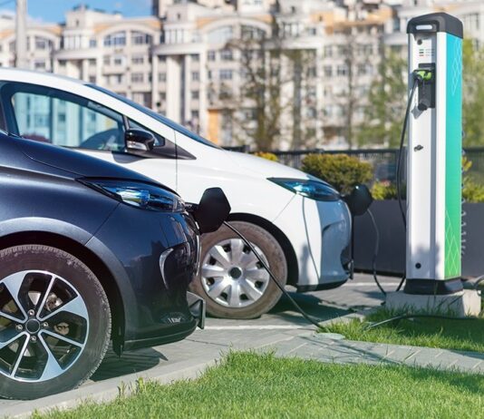 Правительство выделит 5,7 млрд рублей на развитие инфраструктуры для электрокаров