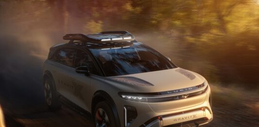 Приключенческий концепт Lucid Gravity X: готов к путешествиям по дорогам и за их пределами