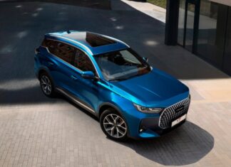 Российский бренд Tenet расширяет гамму: на подходе кроссовер T7