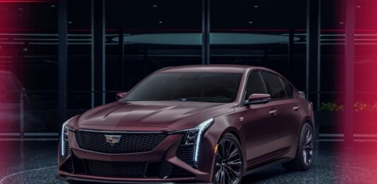 Спортседан Cadillac CT5-V Blackwing обрёл роскошную версию с ручной сборкой